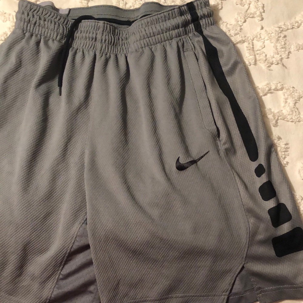 Nike elite Dri-fit basketball/workout shorts